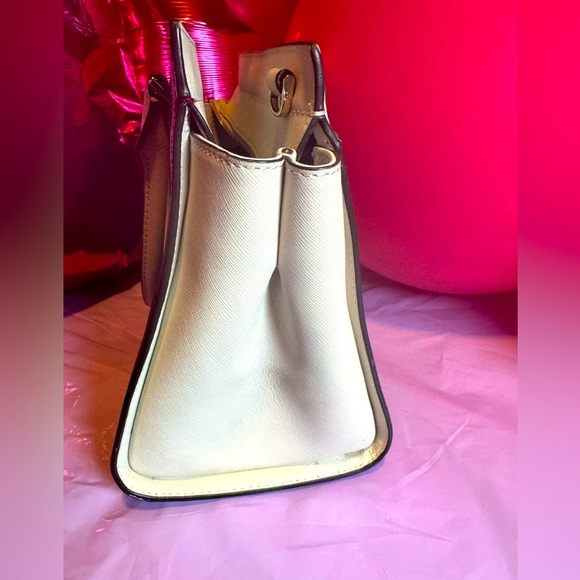 Kate Spade Margaux Satchel- orig CB strap EXCELLENT CONDITION - Picture 4 of 10